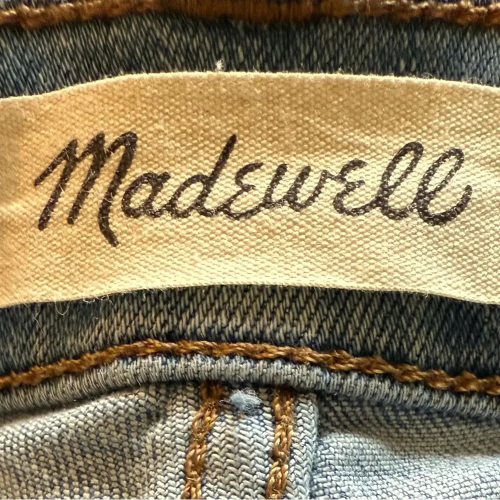Madewell Cali-Demi Boot Button Fly Jeans in Size 26 - Picture 5 of 7